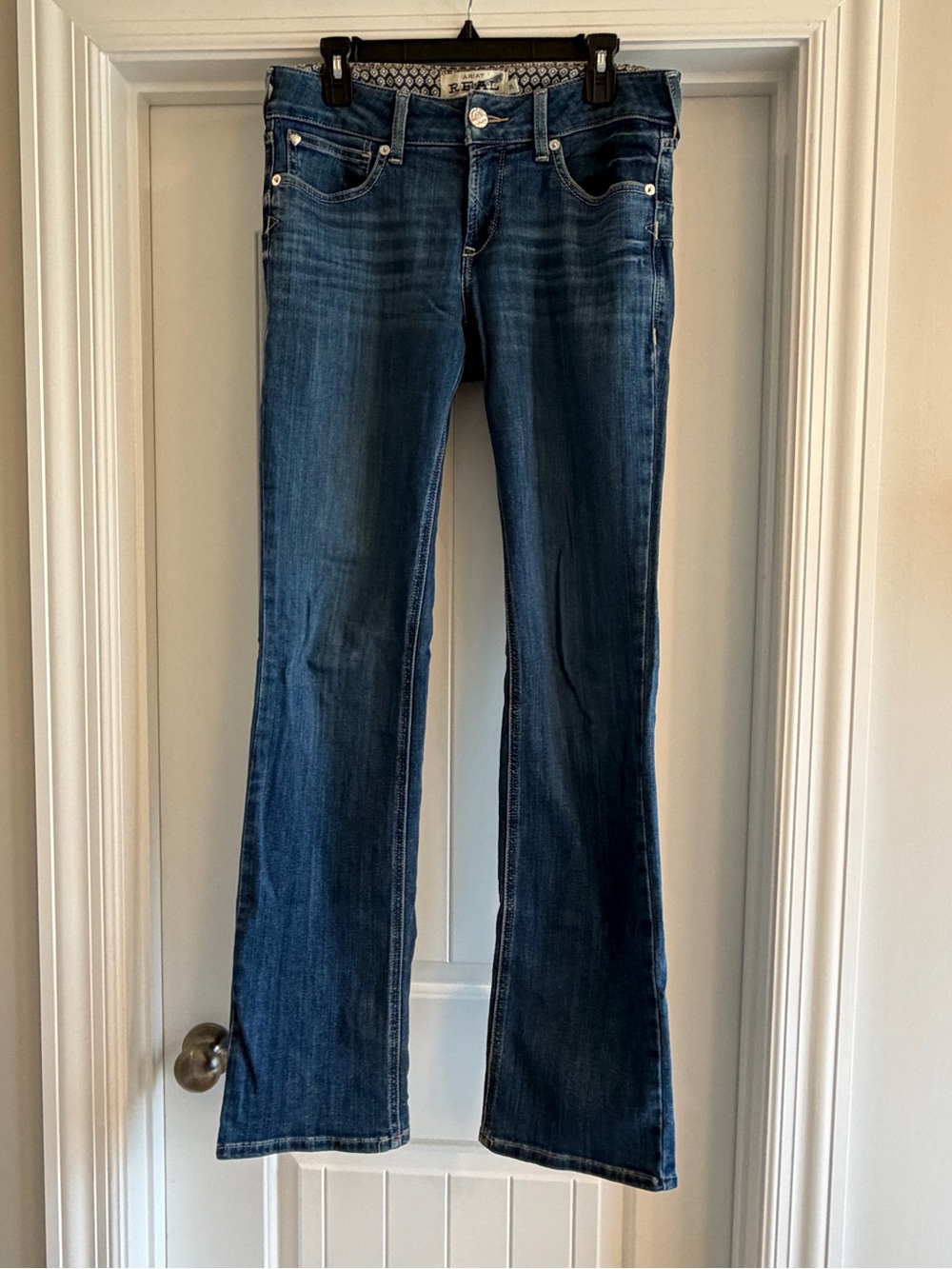 LIKE NEW- Long length Ariat Women's Dark Blue, Perfect Rise Straight
